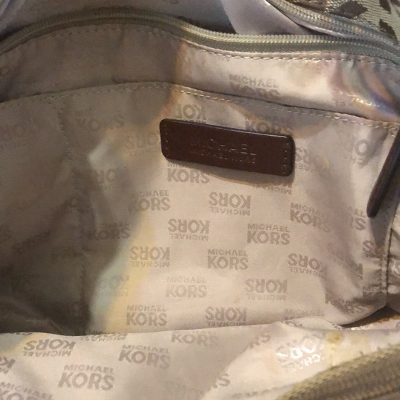 Micheal Kors bag and wallet - Picture 3 of 7